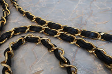 将图片加载到图库查看器，CHANEL/香奈儿 大号CF 单盖 链条包 羊皮 Black/Gold hadware(黑色/金色金属) 肩背包 700100180
