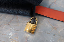 画像をギャラリービューアに読み込む, HERMES／エルメス ピコタンロックエクラＭＭ トリヨンクレマンス/ヴォースイフト ブルーニュイ/オレンジポピー X刻印 ハンドバッグ 700070046

