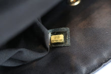画像をギャラリービューアに読み込む, CHANEL/シャネル マトラッセチェーンショルダーバッグ ラムスキン ブラック/ネイビー/ゴールド金具 ショルダーバッグ 700080117
