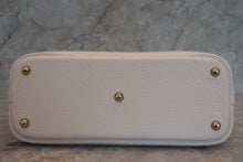 Load image into Gallery viewer, HERMES／BOLIDE 31 Clemence leather Craie A Engraving Shoulder bag 700050277
