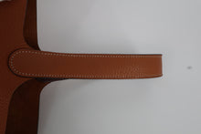 Load image into Gallery viewer, HERMES PICOTIN LOCK ECLAT MM Clemence leather/Swift leather Toffee/Bordeaux A Engraving Hand bag 800100048
