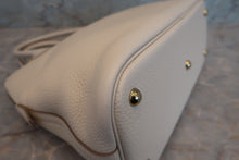 Load image into Gallery viewer, HERMES／BOLIDE 31 Clemence leather Craie A Engraving Shoulder bag 700050277
