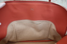 Load image into Gallery viewer, HERMES BOLIDE RELAX 35 Sikkim leather Crevette T Engraving Hand bag 800080110
