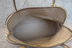 HERMES／BOLIDE 31 Clemence leather Craie A Engraving Shoulder bag 700050277