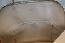 Load image into Gallery viewer, HERMES／BOLIDE 31 Clemence leather Craie A Engraving Shoulder bag 700050277
