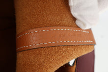 Load image into Gallery viewer, HERMES PICOTIN LOCK ECLAT MM Clemence leather/Swift leather Toffee/Bordeaux A Engraving Hand bag 800100048
