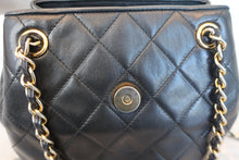 画像をギャラリービューアに読み込む, CHANEL/シャネル マトラッセフリンジチェーンショルダーバッグ ラムスキン ブラック/ゴールド金具 ショルダーバッグ 700080116
