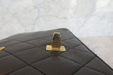 将图片加载到图库查看器，CHANEL/香奈儿 CF 链条包 羊皮 Black/Gold hadware(黑色/金色金属) 肩背包 700060188
