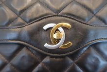 Load image into Gallery viewer, CHANEL Matelasse Paris Limited double flap chain shoulder bag Lambskin Black/Gold hadware Shoulder bag 600040124
