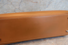 画像をギャラリービューアに読み込む, HERMES／エルメス ケリー32 ボックスカーフ ナチュラル □F刻印 ショルダーバッグ 700050212
