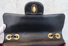 Load image into Gallery viewer, CHANEL Medium Matelasse single flap chain shoulder bag Lambskin Black/Gold hadware Shoulder bag 700040023
