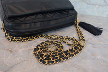 将图片加载到图库查看器，CHANEL/香奈儿 CF 流苏 链条 肩背包 羊皮 Navy/Gold hadware(藏蓝色/金色金属) 肩背包 800020188
