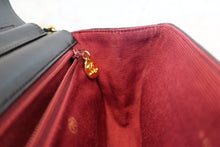 将图片加载到图库查看器，CHANEL/香奈儿 经典双C 链条包 羊皮 Black/Gold hadware(黑色/金色金属) 肩背包 700100158
