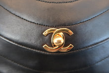 Load image into Gallery viewer, CHANEL CC mark chain shoulder bag Lambskin Black/Gold hadware Shoulder bag 600030024
