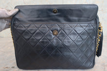将图片加载到图库查看器，CHANEL/香奈儿 CF 流苏 链条 肩背包 羊皮 Navy/Gold hadware(藏蓝色/金色金属) 肩背包 800020188
