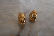 Load image into Gallery viewer, CHANEL CC mark earring Gold plate Gold Earring 500090263
