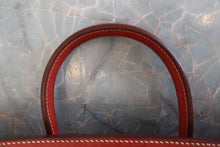 Load image into Gallery viewer, HERMES HAUT A COURROIRE 32 Toile H/Box carf leather Beige/Brique 〇Y Engraving Hand bag 800080158
