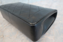 将图片加载到图库查看器，CHANEL/香奈儿 戴妃 CF 链条包 羊皮 Black/Gold hadware(黑色/金色金属) 肩背包 700100170
