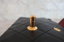 画像をギャラリービューアに読み込む, CHANEL/シャネル マトラッセＷフラップＷチェーンショルダーバッグ ラムスキン ブラック/ゴールド金具 ショルダーバッグ 800070036
