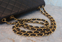 Load image into Gallery viewer, CHANEL Medium Matelasse single flap double chain shoulder bag Lambskin Black/Gold hadware Shoulder bag 800020161
