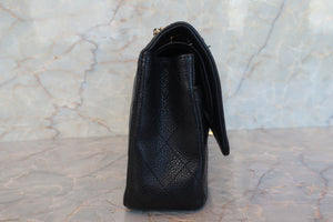 CHANEL/シャネル マトラッセＷフラップＷチェーンショルダーバッグ キャビアスキン ブラック/ゴールド金具 ショルダーバッグ 700080073