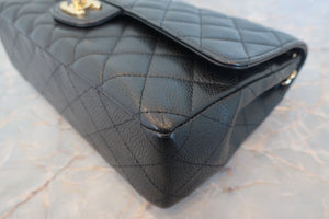 CHANEL/シャネル マトラッセＷフラップＷチェーンショルダーバッグ キャビアスキン ブラック/ゴールド金具 ショルダーバッグ 700080073