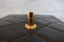 Load image into Gallery viewer, CHANEL Medium Matelasse single flap double chain shoulder bag Lambskin Black/Gold hadware Shoulder bag 800020161

