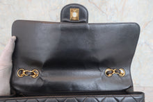Load image into Gallery viewer, CHANEL Medium Matelasse single flap double chain shoulder bag Lambskin Black/Gold hadware Shoulder bag 800020161
