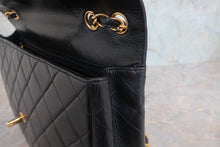 Load image into Gallery viewer, CHANEL Medium Matelasse single flap double chain shoulder bag Lambskin Black/Gold hadware Shoulder bag 800020161

