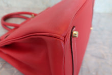 Load image into Gallery viewer, HERMES CANDY BIRKIN 35 Epsom leather Rouge casaque/Blue thalassa □O Engraving Hand bag 800070145
