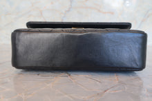 画像をギャラリービューアに読み込む, CHANEL/シャネル ミニマトラッセチェーンショルダーバッグ ラムスキン ブラック/ゴールド金具 ショルダーバッグ 800010070
