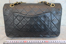 Load image into Gallery viewer, CHANEL Matelasse double flap double chain shoulder bag Lambskin Black/Gold hadware Shoulder bag 600040118
