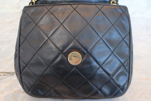 CHANEL/シャネル マトラッセフリンジチェーンショルダーバッグ ラムスキン ブラック/ゴールド金具 ショルダーバッグ 700080102