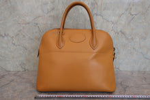 Load image into Gallery viewer, HERMES BOLIDE 35 Box carf leather Natural sable 〇X Engraving Shoulder bag 800050068
