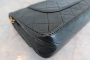 CHANEL Matelasse double flap double chain shoulder bag Lambskin Black/Gold hadware Shoulder bag 600040118