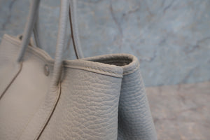 HERMES GARDEN PARTY TPM Negonda leather Pearl gray □Q刻印 Tote bag 600090220