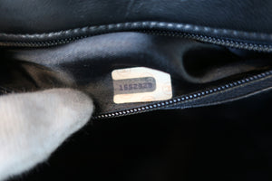 CHANEL/シャネル マトラッセフリンジチェーンショルダーバッグ ラムスキン ブラック/ゴールド金具 ショルダーバッグ 700080102