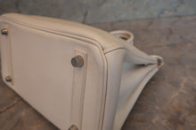 Load image into Gallery viewer, HERMES BIRKIN 25 Epsom leather White □K Engraving Hand bag 700100007

