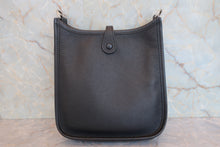 Load image into Gallery viewer, HERMES  EVELYNE TPM Epsom leather Black A Engraving Shoulder bag 800080040
