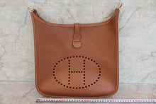 将图片加载到图库查看器，HERMES EVELYNE 1GM Graine Couchevel leather Gold □B刻印 Shoulder bag 600060085
