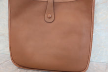 将图片加载到图库查看器，HERMES EVELYNE 1GM Graine Couchevel leather Gold □B刻印 Shoulder bag 600060085
