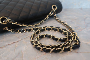 CHANEL/シャネル マトラッセＷフラップＷチェーンショルダーバッグ キャビアスキン ブラック/ゴールド金具 ショルダーバッグ 700080099
