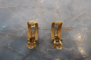 CHANEL/香奈儿  logo 耳夹 镀金 Gold(金色) 耳夹 700040091