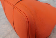 Load image into Gallery viewer, HERMES  GARDEN PARTY PM Negonda leather Capucine □R Engraving Tote bag 800050106
