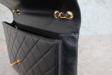 將圖片載入圖庫檢視器 CHANEL/シャネル 中マトラッセシングルフラップWチェーンショルダーバッグ ラムスキン ブラック/ゴールド金具 ショルダーバッグ 800020182
