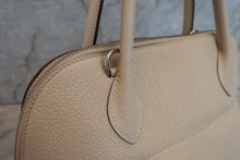 将图片加载到图库查看器，HERMES／BOLIDE 31 Clemence leather Parchemin □M刻印 Shoulder bag 600080149
