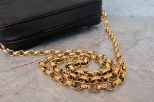 CHANEL/シャネル ココマークチェーンショルダーバッグ キャビアスキン ブラック/ゴールド金具 ショルダーバッグ 700080105