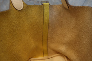 HERMES PICOTIN LOCK PM Clemence leather Lime/Nata Y刻印 Hand bag 700050222