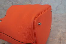 Load image into Gallery viewer, HERMES PICOTIN LOCK Eclat MM Clemence leather/Swift leather Orange poppy/Bordeaux A Engraving Hand bag 700100216
