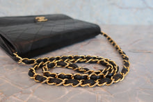 画像をギャラリービューアに読み込む, CHANEL/シャネル マトラッセプッシュロックチェーンショルダーバッグ ラムスキン ブラック/ゴールド金具 ショルダーバッグ 800080125
